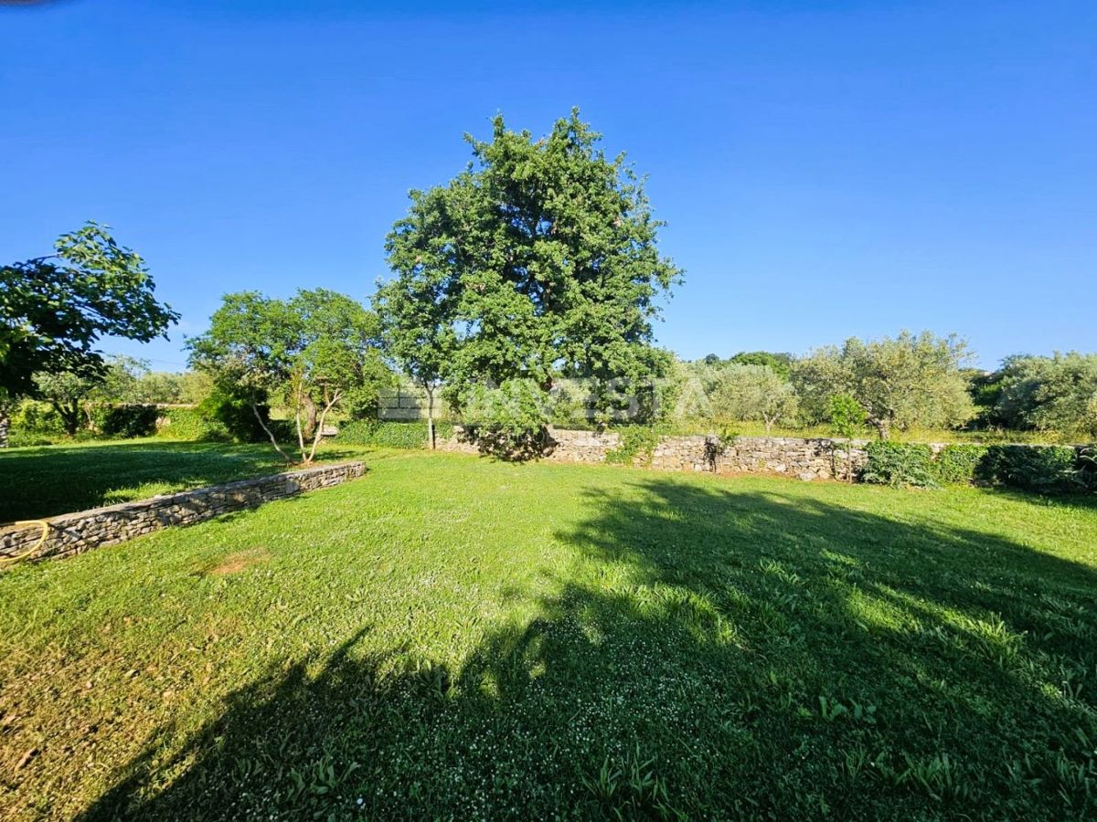 Land For sale - ISTARSKA Pula