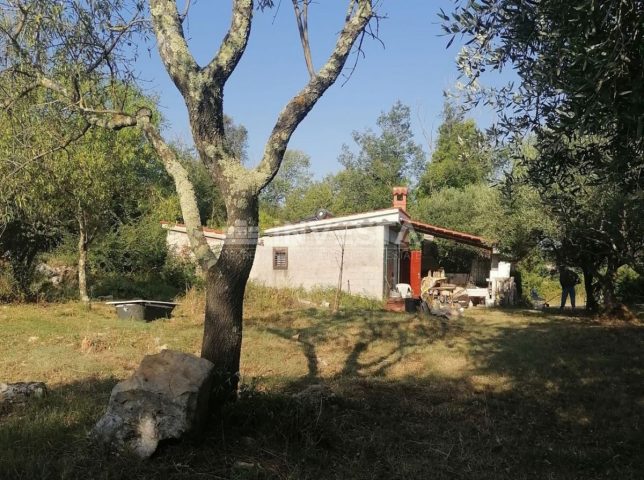 Grundstück zu verkaufen 4500 m² – Rovinj