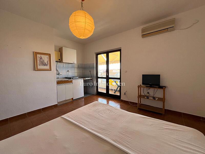 Apartma Na predaj - SPLITSKO-DALMATINSKA MAKARSKA