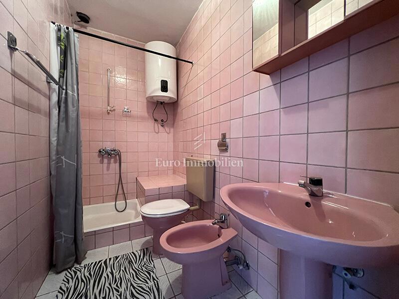 Apartma Na predaj - SPLITSKO-DALMATINSKA MAKARSKA