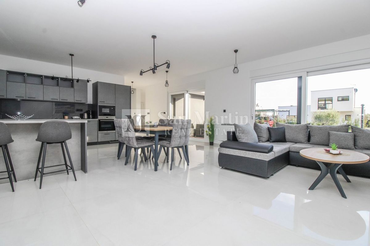 Haus Zu verkaufen - ISTARSKA POREČ