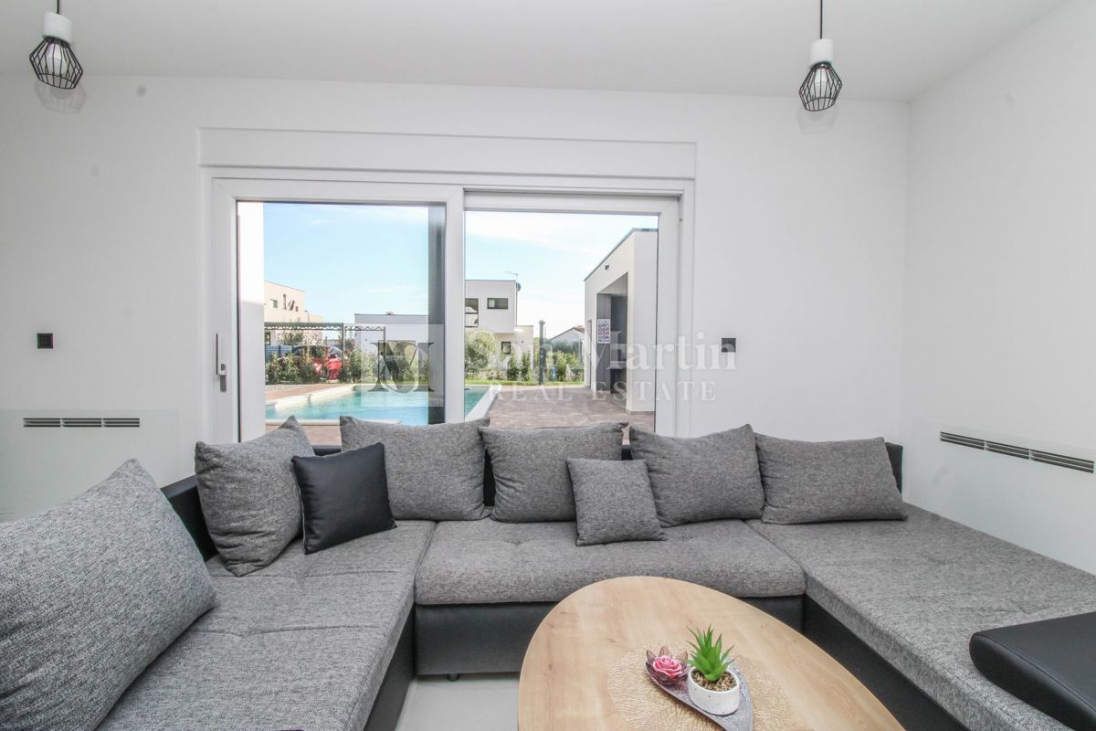 Haus Zu verkaufen - ISTARSKA POREČ