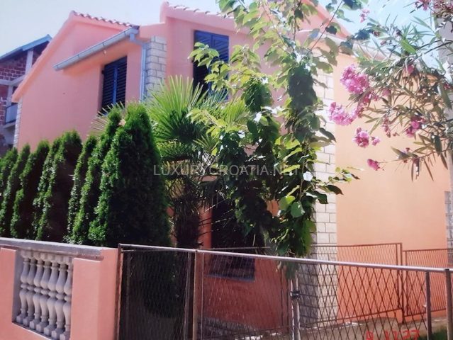 Haus zu verkaufen 170 m² – Sukošan