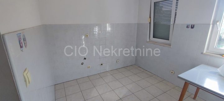 Komerčné Na prenájom - Splitsko-dalmatinska Split - foto 2/11