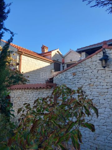 Casa In vendita - Splitsko-dalmatinska Supetar - foto 2/11