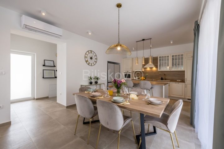 Dom na predaj 120 m² – Kaštel Stari