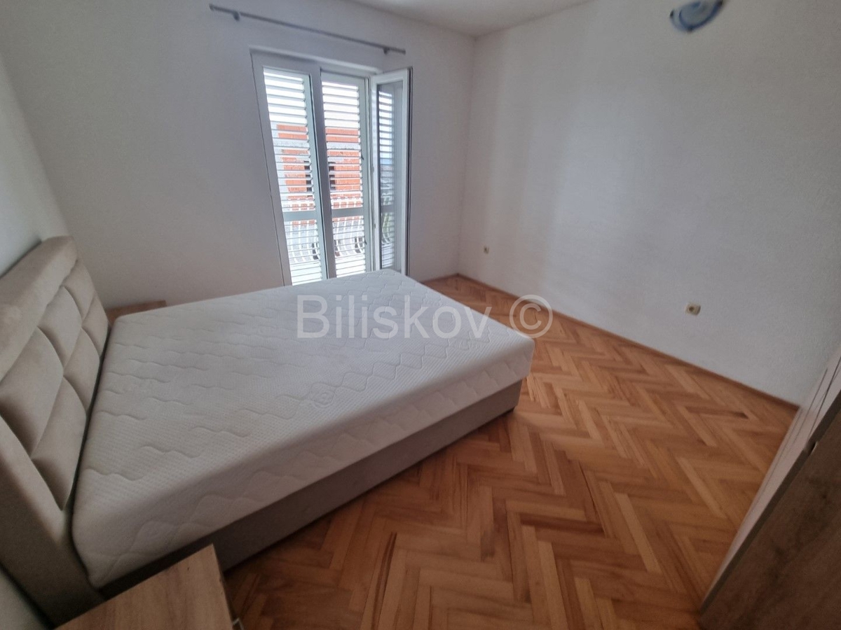 Apartma Za najem - SPLITSKO-DALMATINSKA KAŠTELA