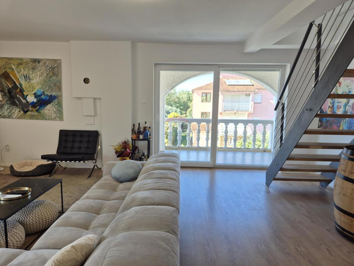 Apartma Na predaj - ISTARSKA POREČ