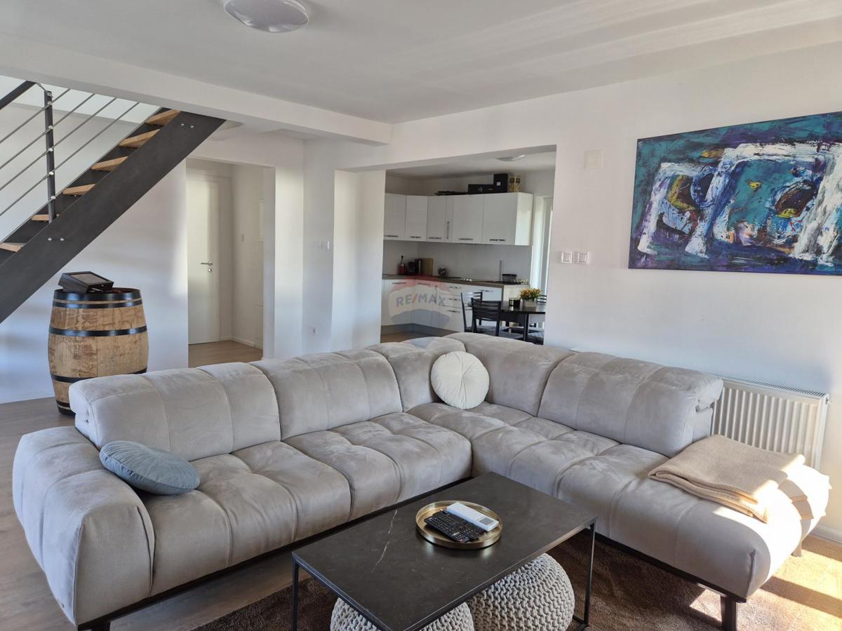 Apartma Na predaj - ISTARSKA POREČ