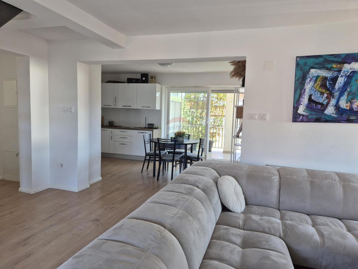 Apartma Na predaj - ISTARSKA POREČ