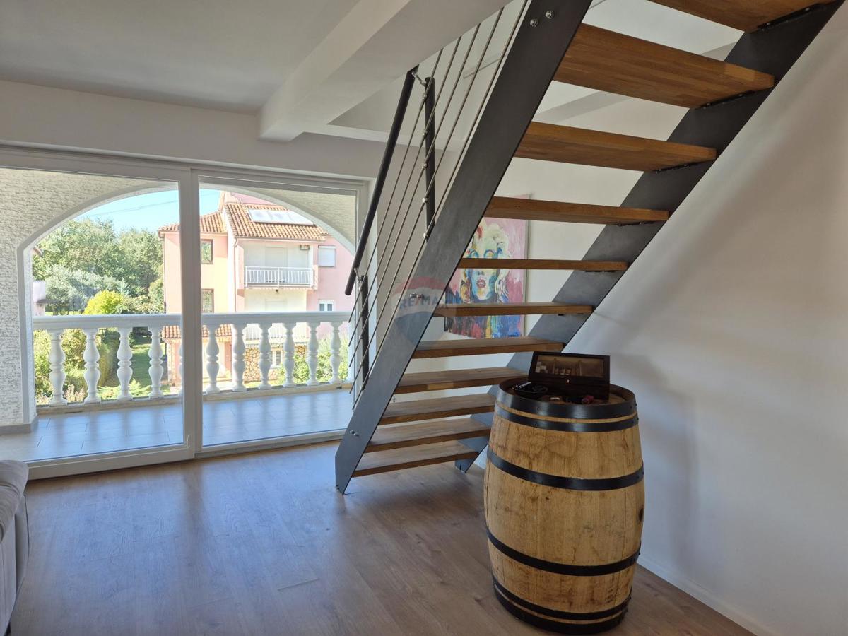 Apartma Na predaj - ISTARSKA POREČ
