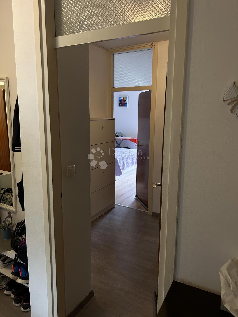 Apartment Zu verkaufen - SPLITSKO-DALMATINSKA SPLIT