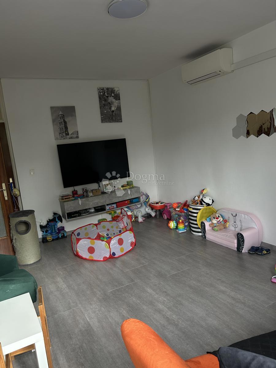 Apartment Zu verkaufen - SPLITSKO-DALMATINSKA SPLIT