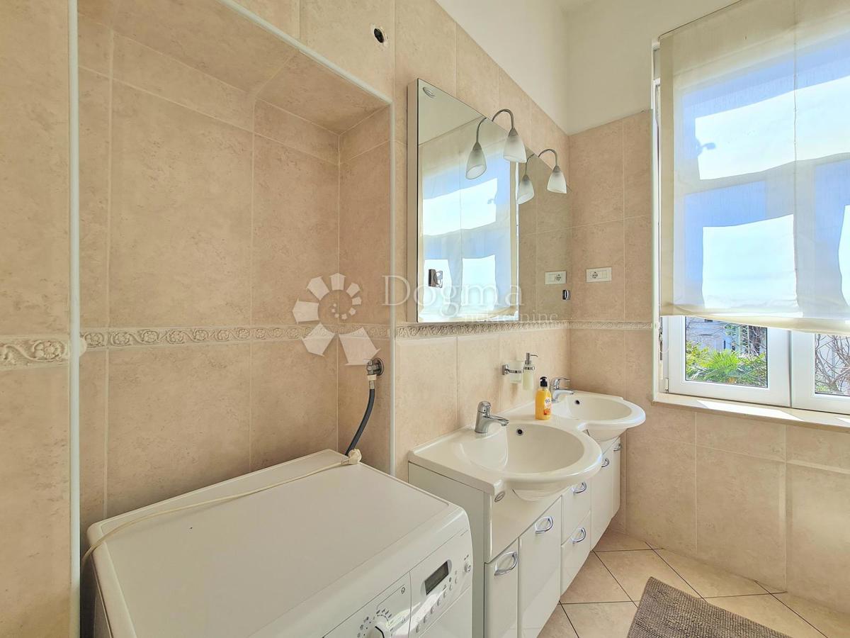 Appartement À vendre - PRIMORSKO-GORANSKA OPATIJA