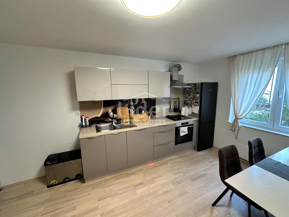 Apartma Na predaj - PRIMORSKO-GORANSKA RIJEKA