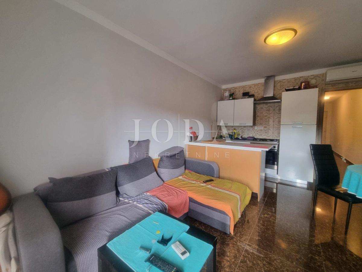 Flat For sale - Primorsko-goranska Novi Vinodolski - foto 2/14