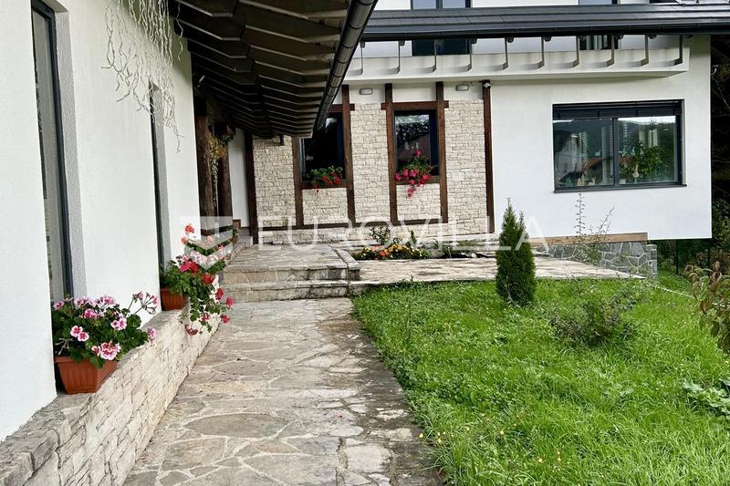 Casa In vendita - PRIMORSKO-GORANSKA DELNICE