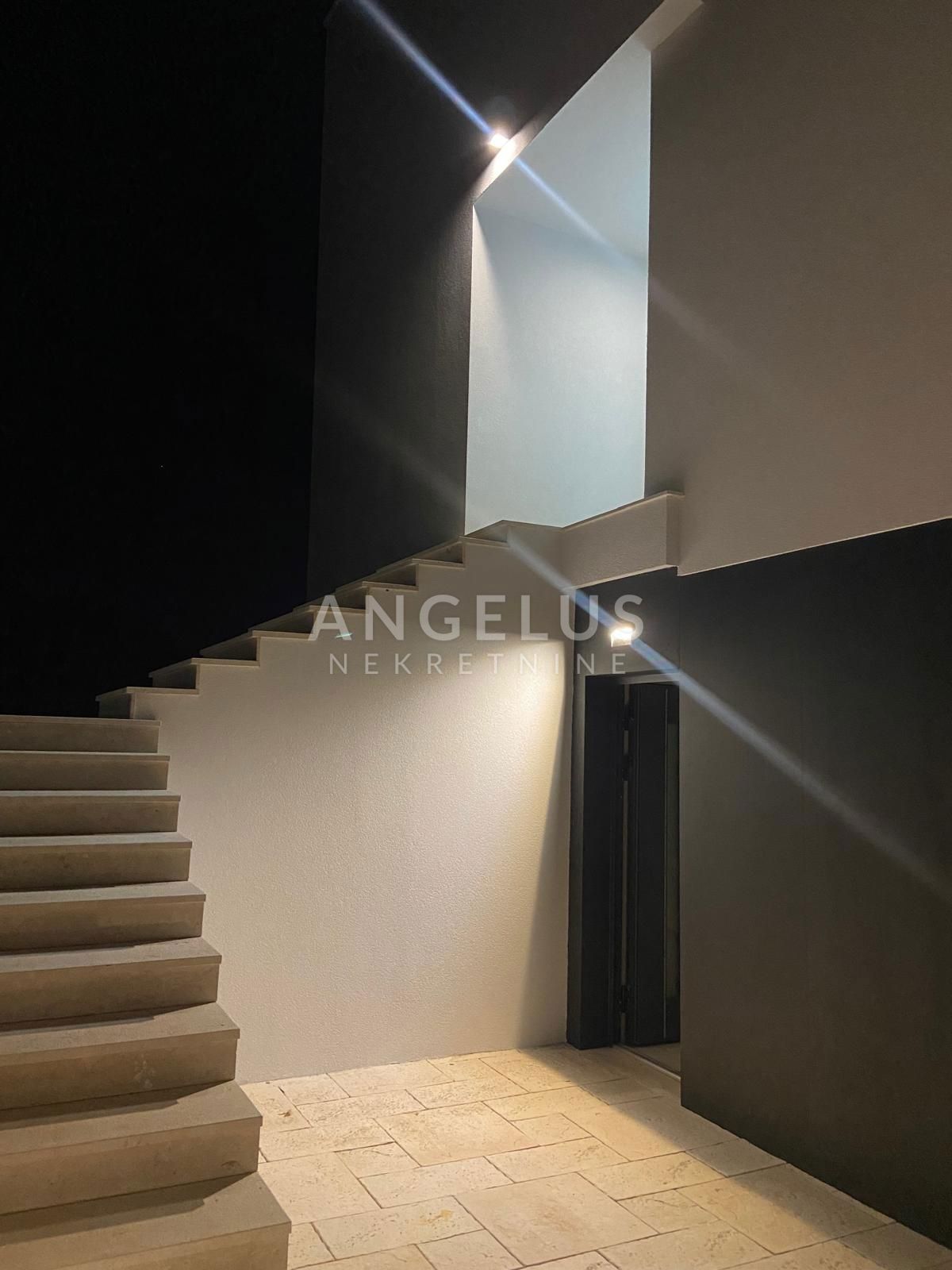 Apartmán Na predaj - PRIMORSKO-GORANSKA KRK
