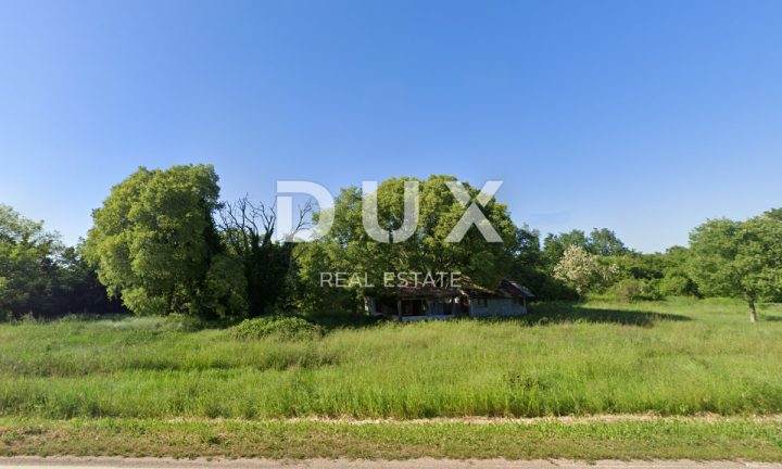Zemljište na prodaju 2091 m² – Poreč