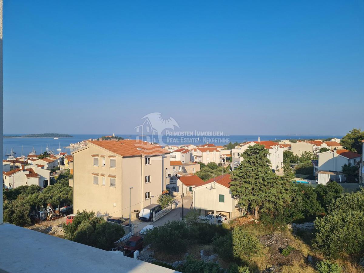 Appartement À vendre - ŠIBENSKO-KNINSKA PRIMOŠTEN