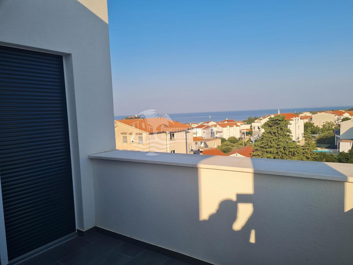 Appartement À vendre - ŠIBENSKO-KNINSKA PRIMOŠTEN