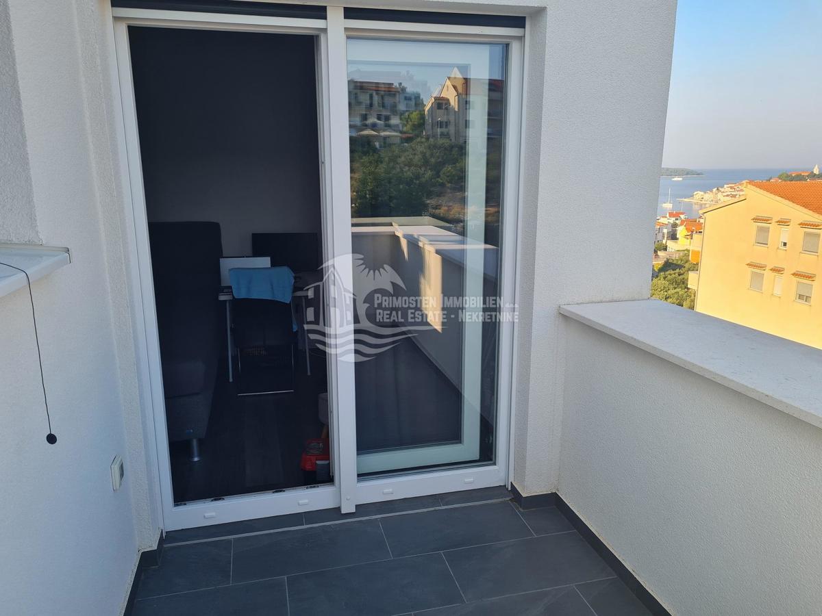 Appartement À vendre - ŠIBENSKO-KNINSKA PRIMOŠTEN
