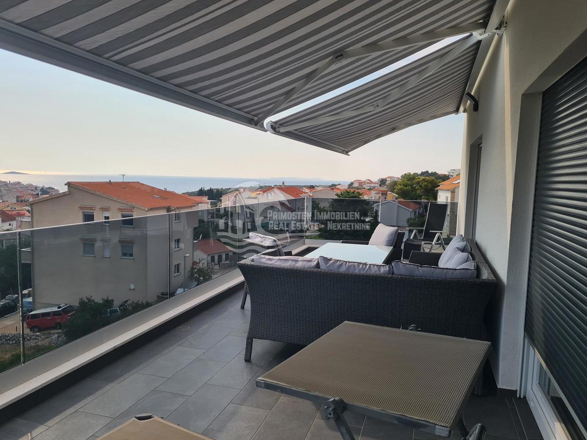 Appartement À vendre - ŠIBENSKO-KNINSKA PRIMOŠTEN