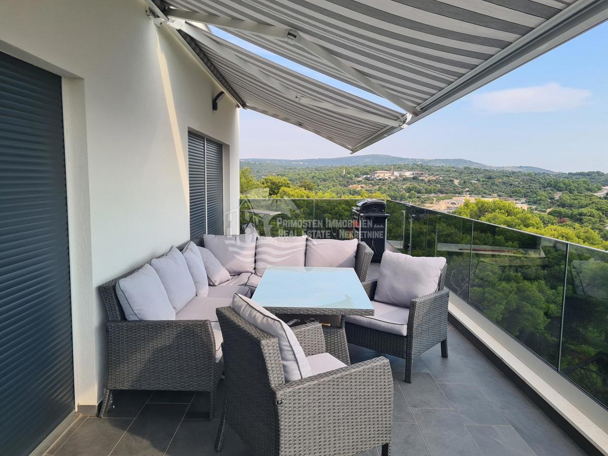 Appartement À vendre - ŠIBENSKO-KNINSKA PRIMOŠTEN
