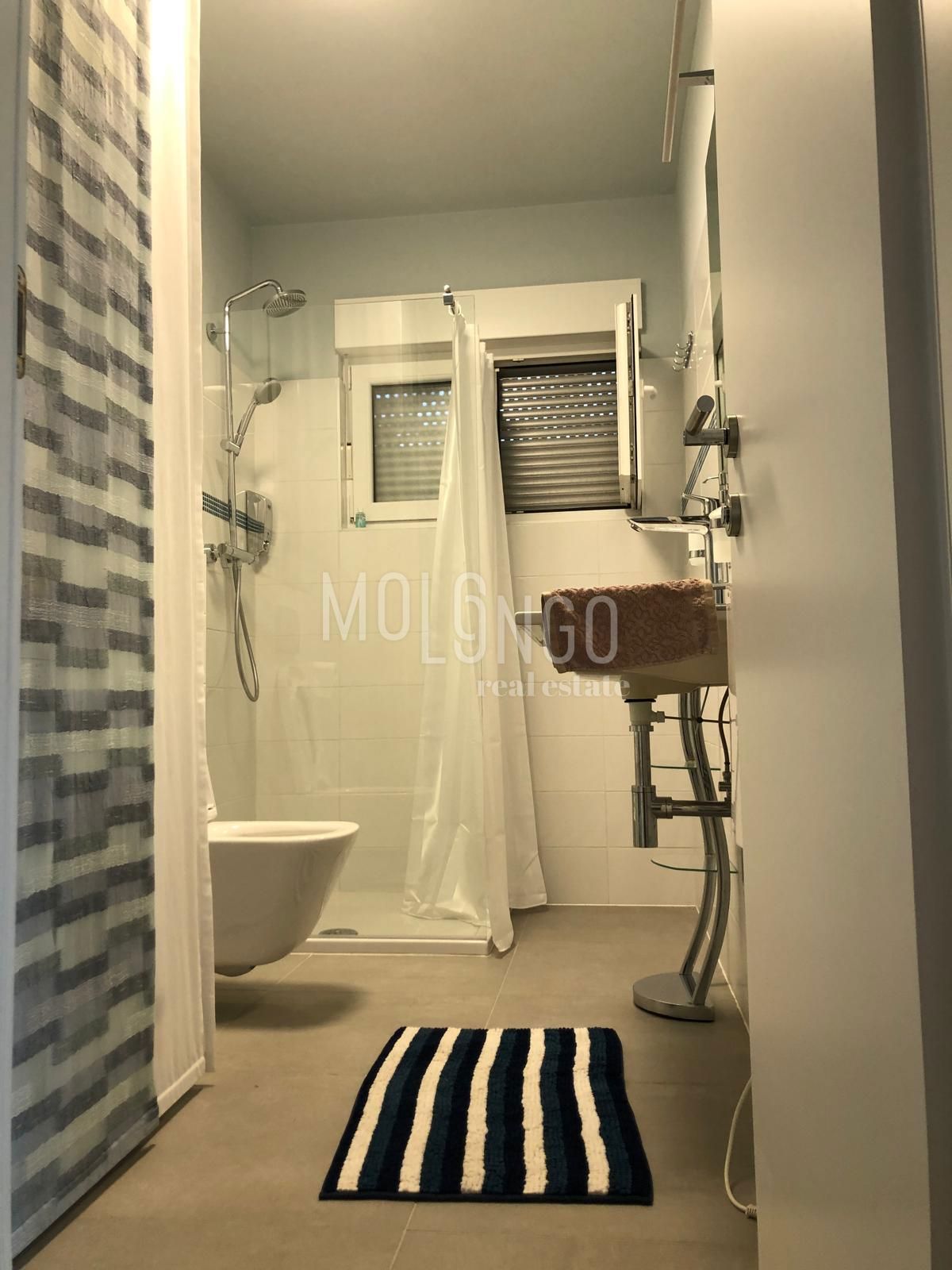 Apartmán Na predaj - PRIMORSKO-GORANSKA Kostrena