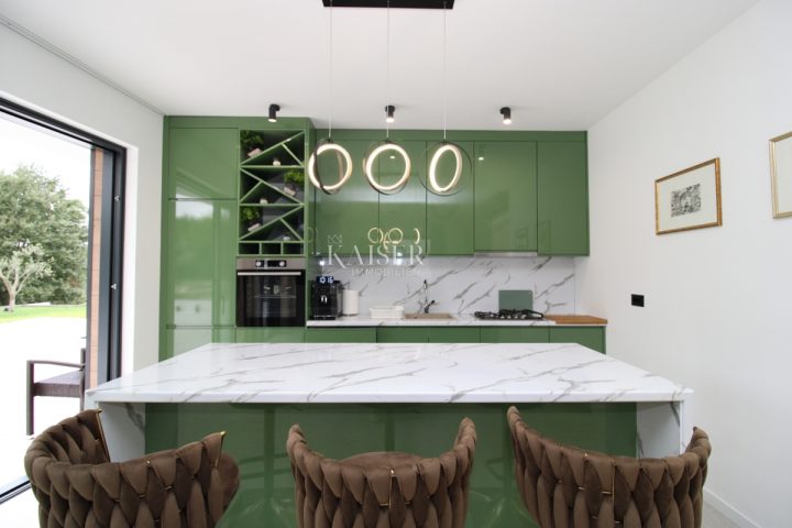Casa in vendita 176 m² – Labin