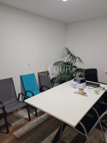 Apartmán k pronájmu 104 m² – Marinići