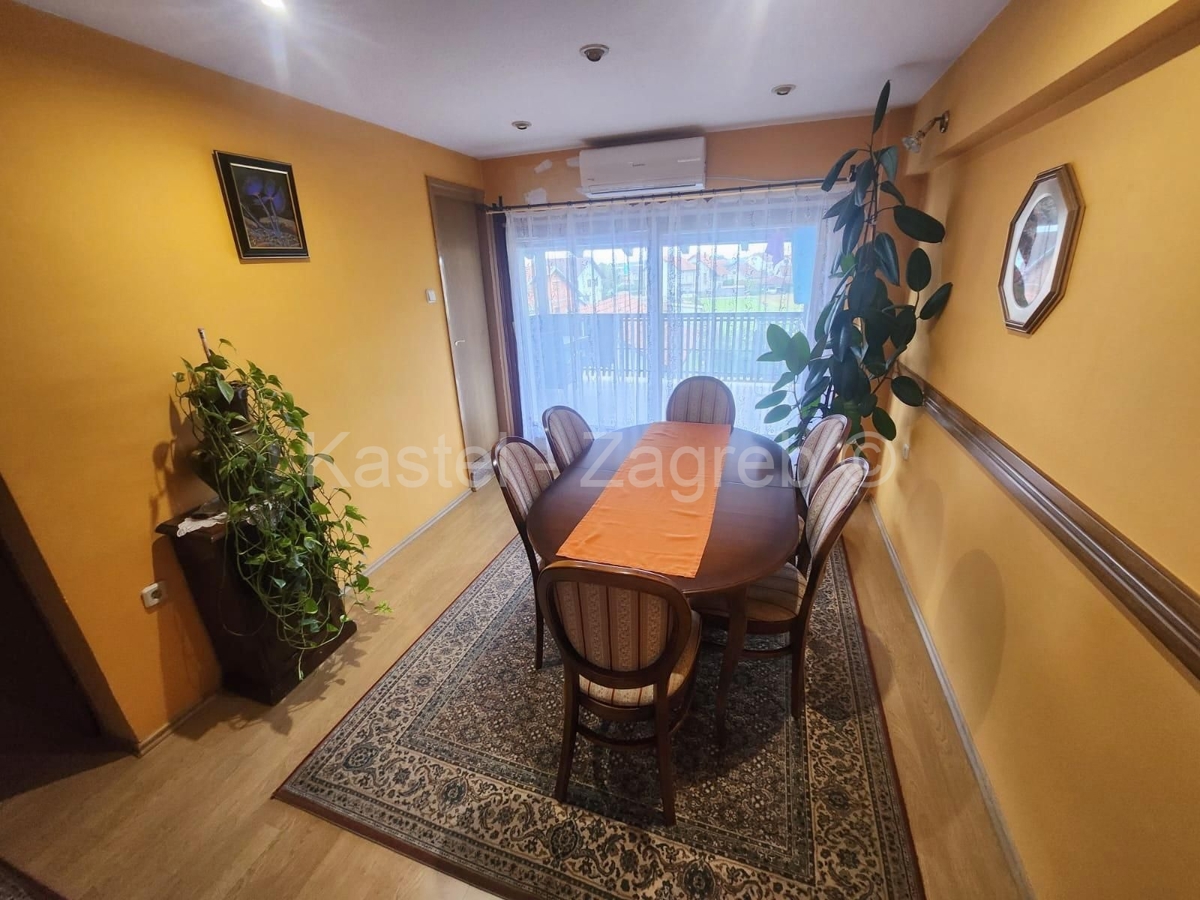 Appartement À vendre - KRAPINSKO-ZAGORSKA ZABOK