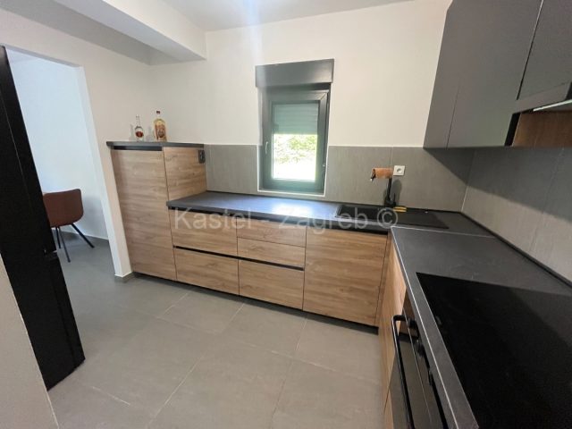 Maison À vendre - Krapinsko-zagorska Oroslavje - foto 4/9