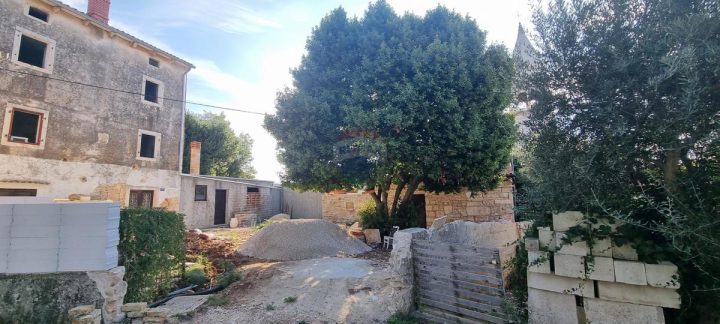 Maison à vendre 250 m² – Krnica