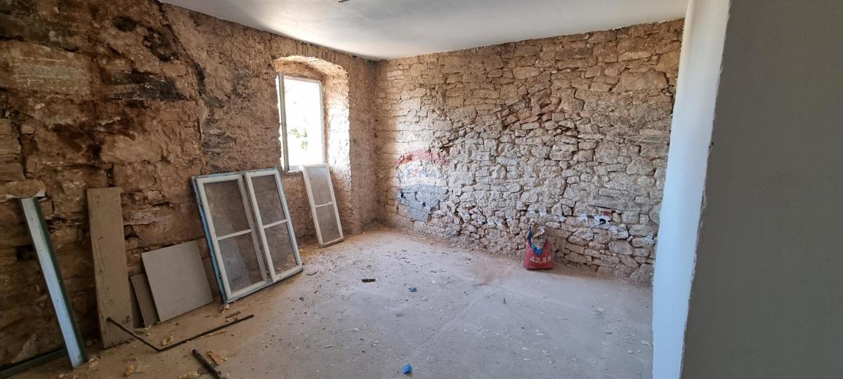 Kuća Na prodaju - ISTARSKA MARČANA