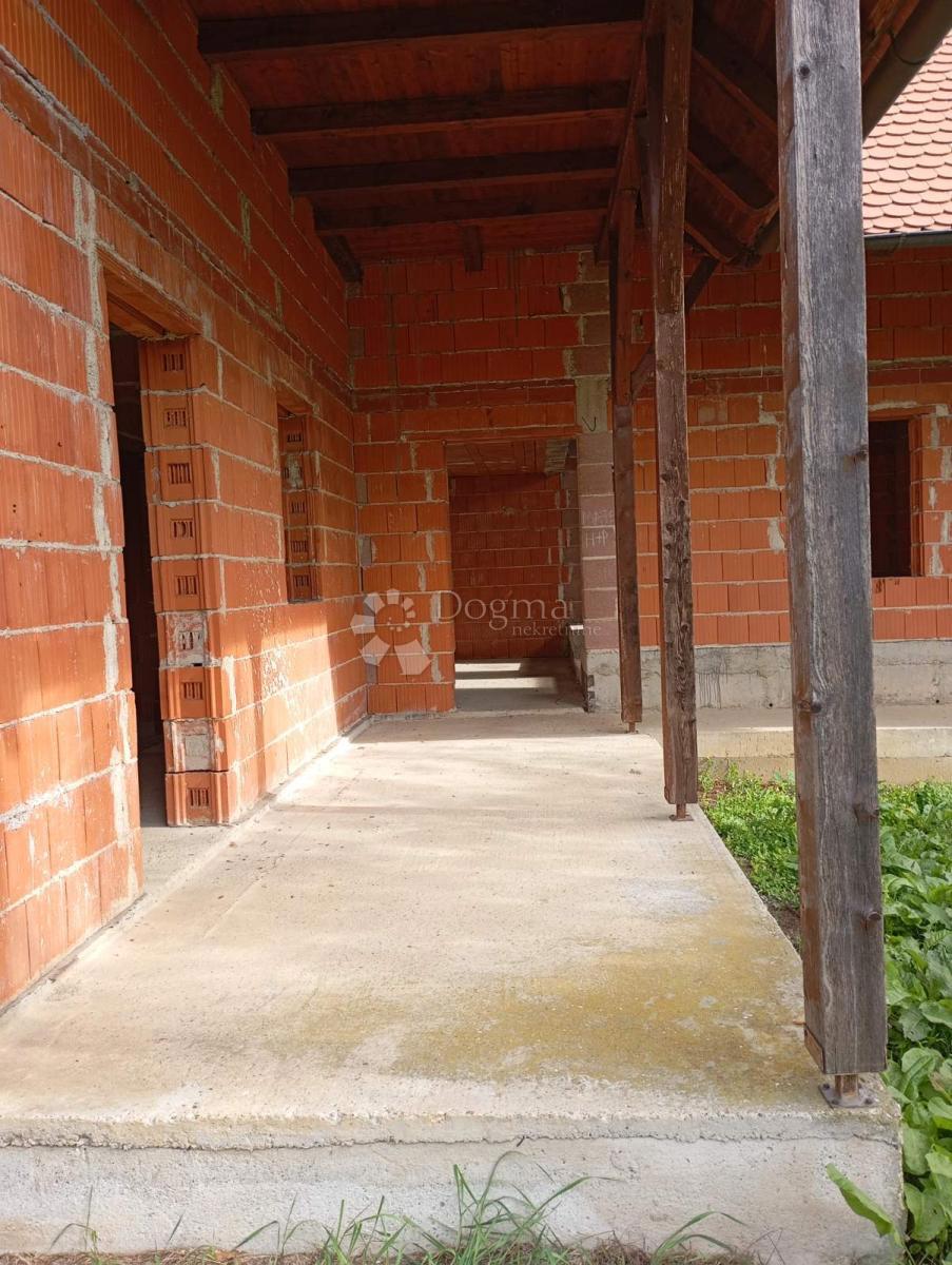 Haus Zu verkaufen - KOPRIVNIČKO-KRIŽEVAČKA KRIŽEVCI