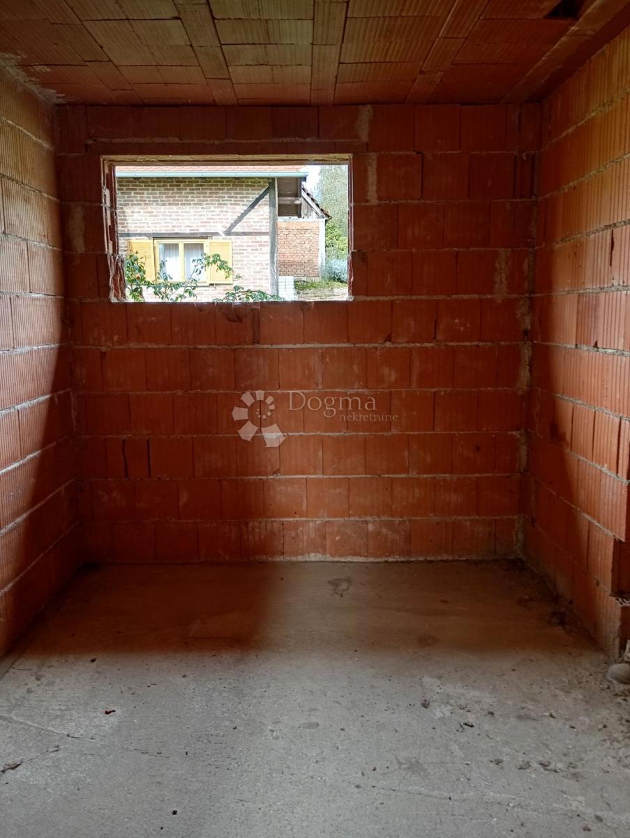 Haus Zu verkaufen - KOPRIVNIČKO-KRIŽEVAČKA KRIŽEVCI