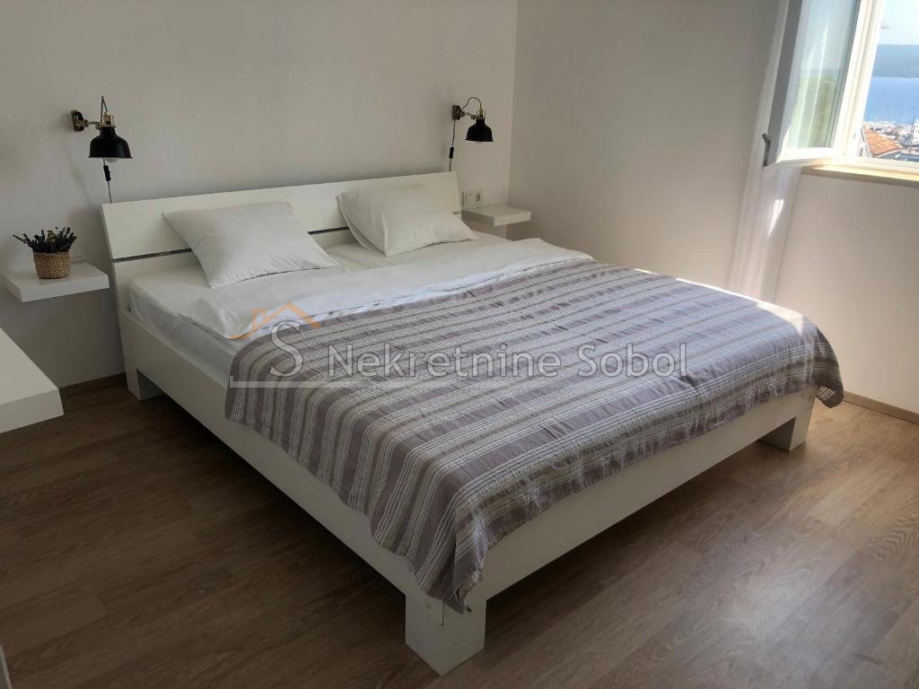 Apartment Zu verkaufen - PRIMORSKO-GORANSKA MALI LOŠINJ