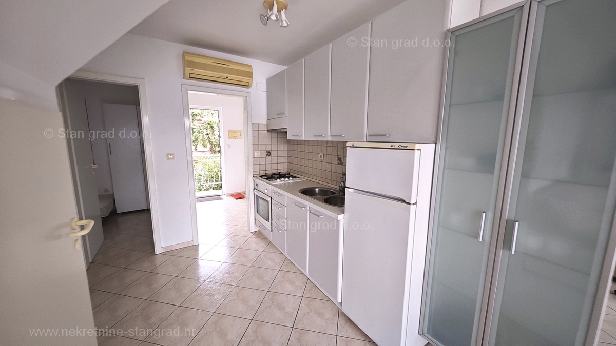 Apartmán Na predaj - PRIMORSKO-GORANSKA KRK