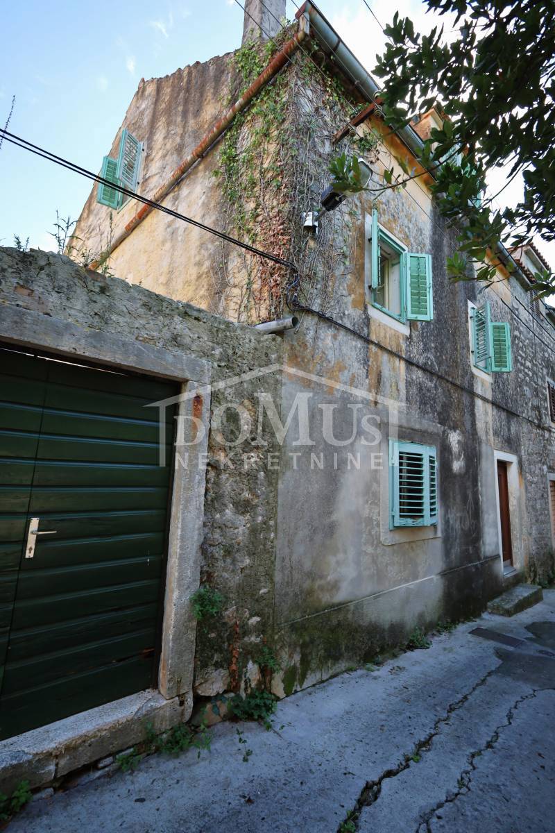 Haus Zu verkaufen - ŠIBENSKO-KNINSKA ŠIBENIK