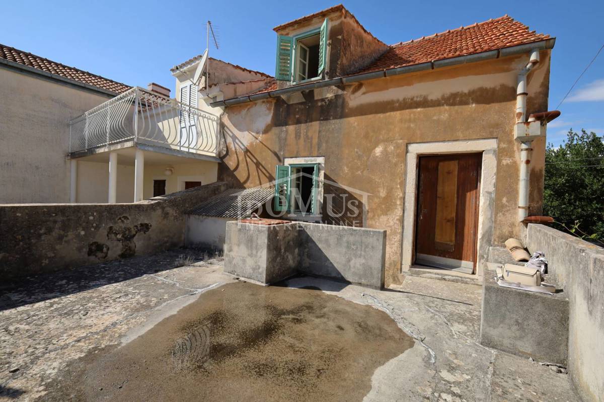 Casa In vendita - ŠIBENSKO-KNINSKA ŠIBENIK