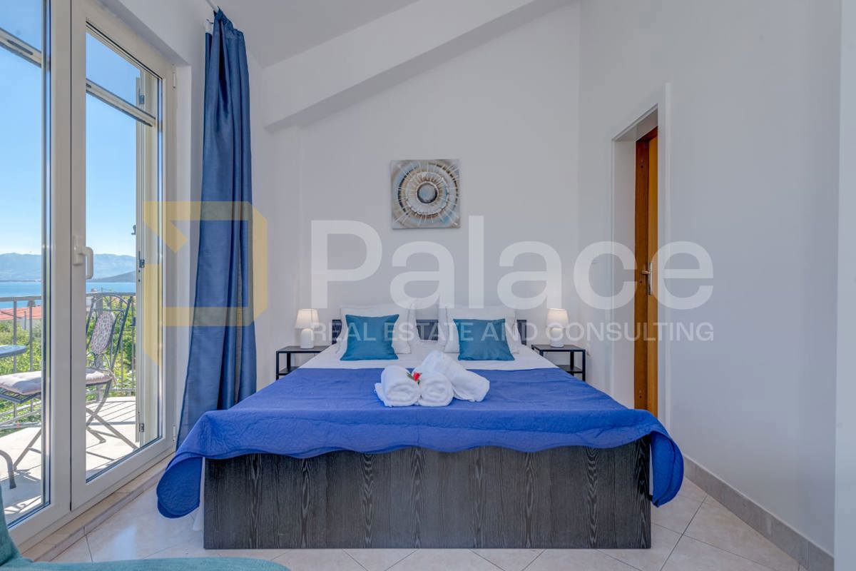 Casa In vendita - SPLITSKO-DALMATINSKA SPLIT