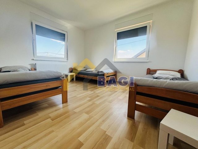 Casa da affittare 320 m² – Otok Nartski