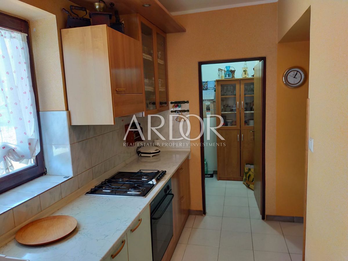 Apartmán Na predaj - PRIMORSKO-GORANSKA KRK