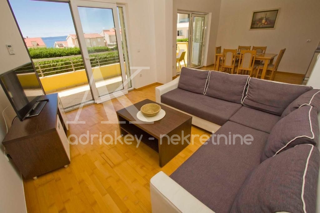 Flat For rent MAKARSKA