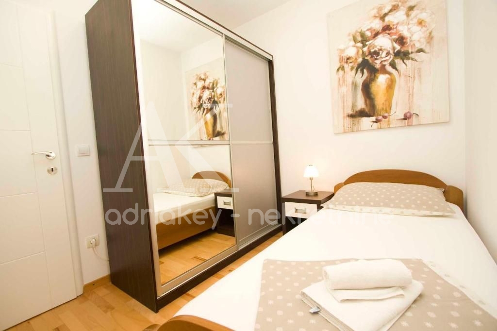 Apartmán K pronájmu - SPLITSKO-DALMATINSKA MAKARSKA