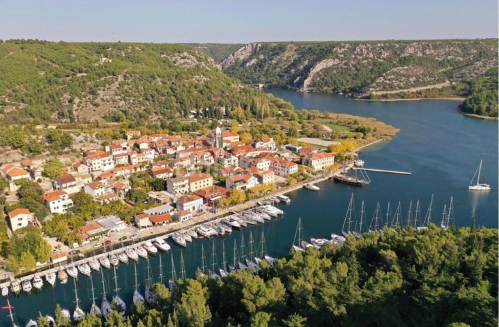 Gewerbefläche zu verkaufen 814 m² – Skradin
