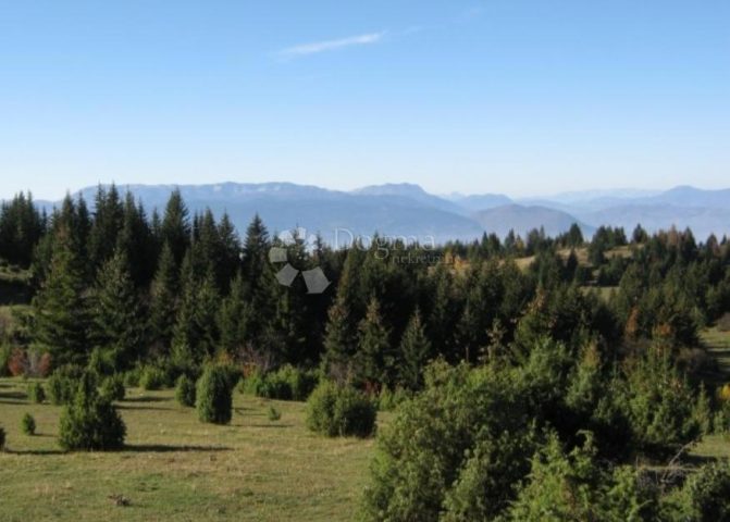 Działka na sprzedaż 25844 m² – Josipdol