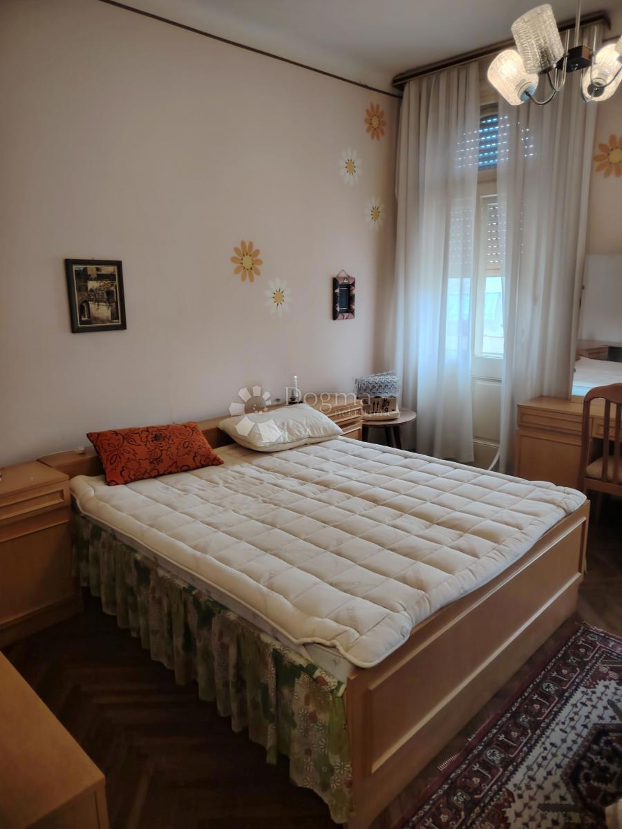 Flat For rent - PRIMORSKO-GORANSKA LOVRAN