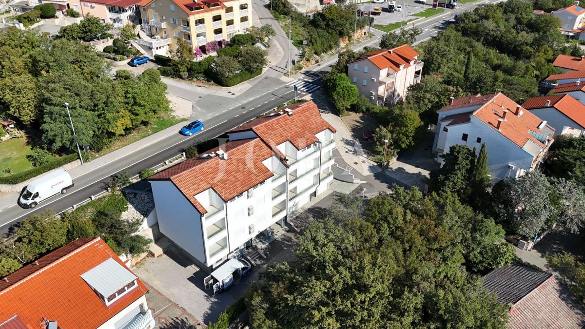Stan Na prodaju - PRIMORSKO-GORANSKA CRIKVENICA
